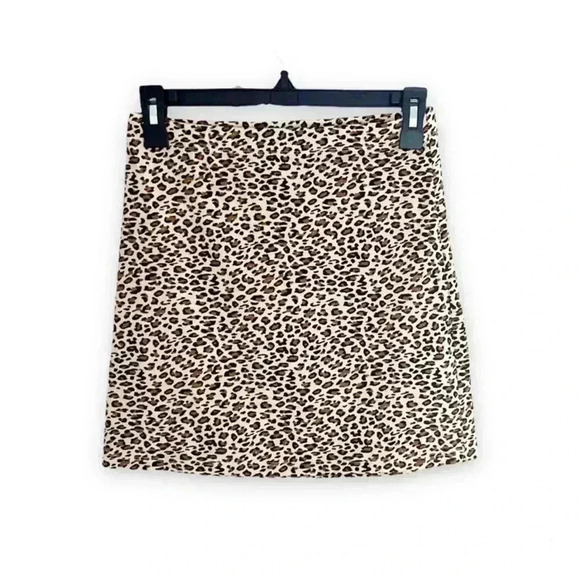 SHEIN Dresses & Skirts - Shein Leopard Print Bodycon Mini Skirt, size XS